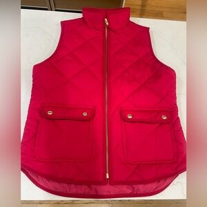 J Crew pink vest with gold buttons and zipper; size small
